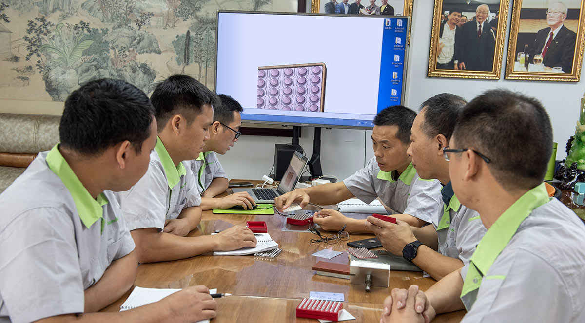 c(din)ʘ(l)z-a(chn)Ʒ_(ki)l(f)O(sh)Ӌ(j)