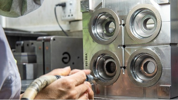 עģ칤ˇ̡ИI(y)I(y)