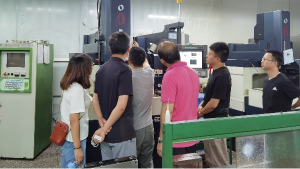 |ݸt(y)zģߏSӭ(li)ǧ֮